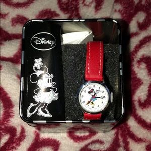 Minnie Mouse watch